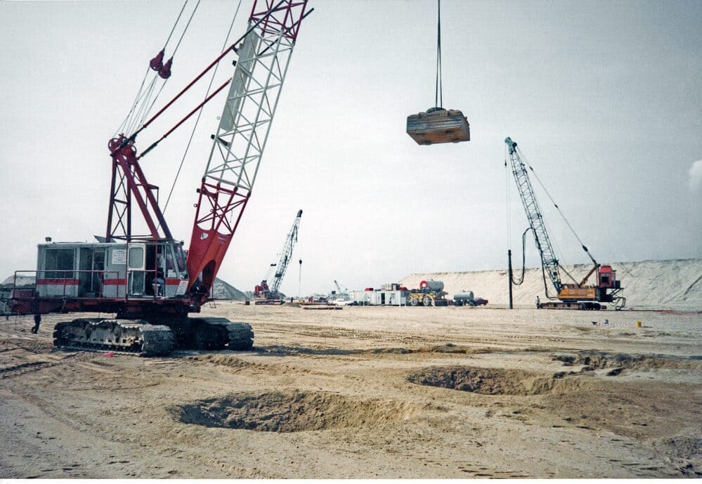 Singapore-Pasir-Panjang-Container-Terminal-2-1 (1)